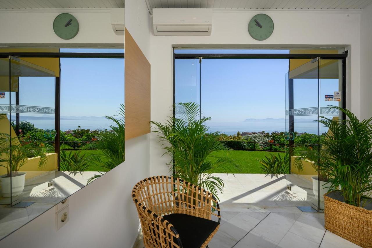 Hermes Sea View Stalos Luaran gambar