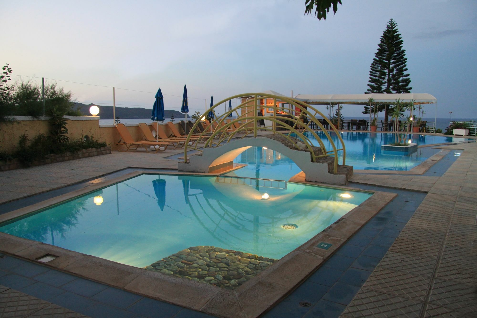 Hermes Sea View Stalos Luaran gambar